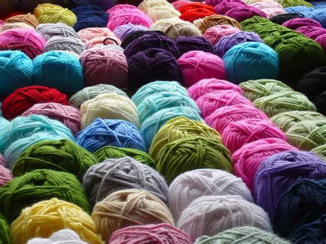 Woollen Yarn Kullanımı: Tekstil Sanayisinde Dokunaklı Bir Devrim mi?